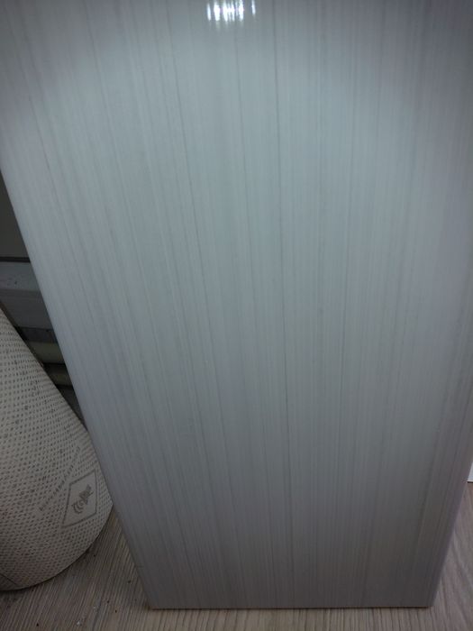 Плитка. Розмір 20/60 .