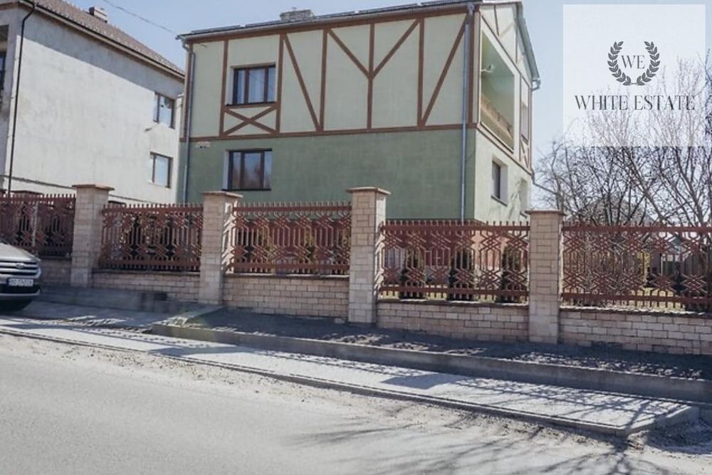 Будинок в с. Петриків!