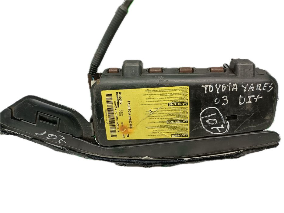 Airbag banco direito TOYOTA Yaris (_P1_)