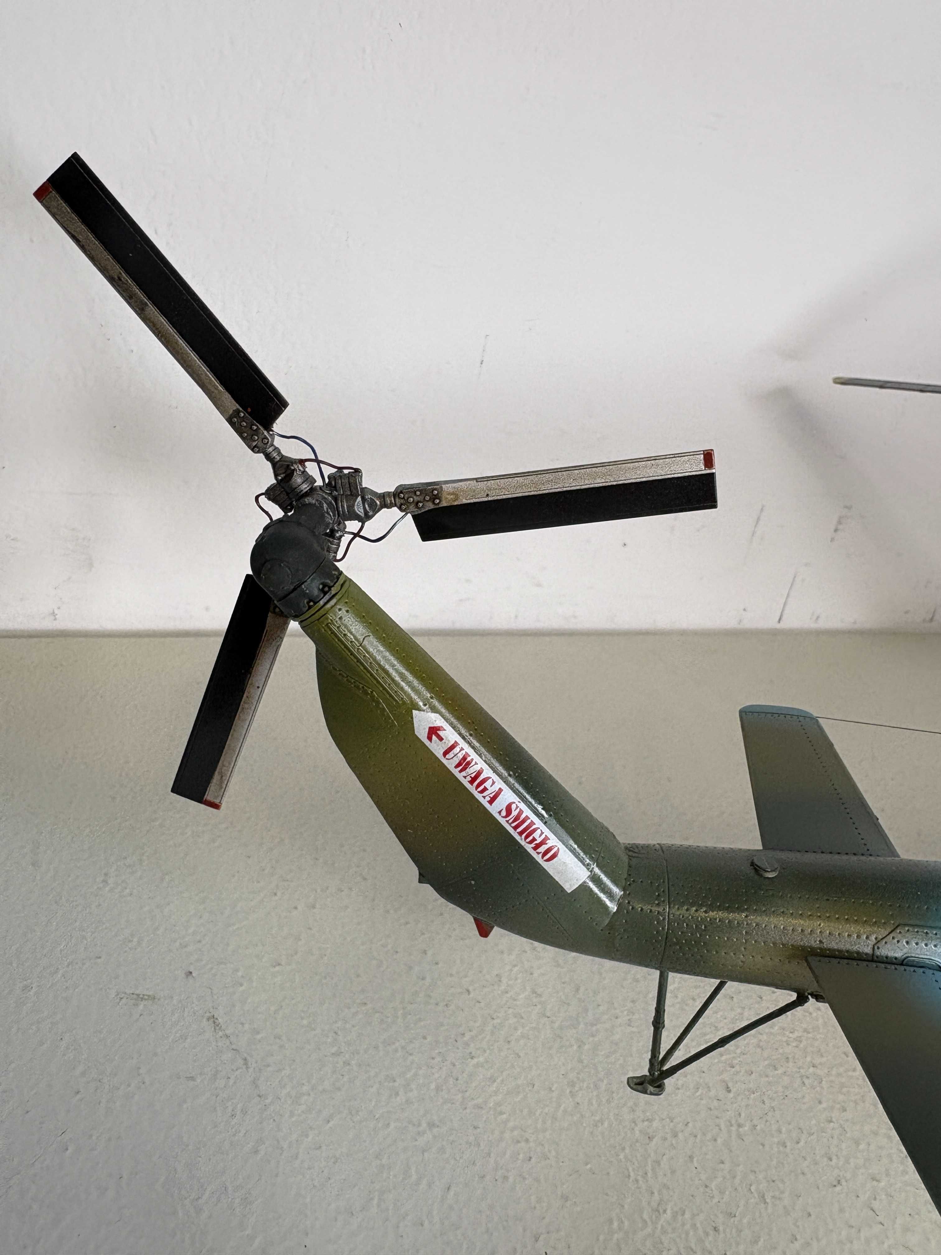 Śmigłowiec Mi-17 POLSKI Helikopter GOTOWY 1/35