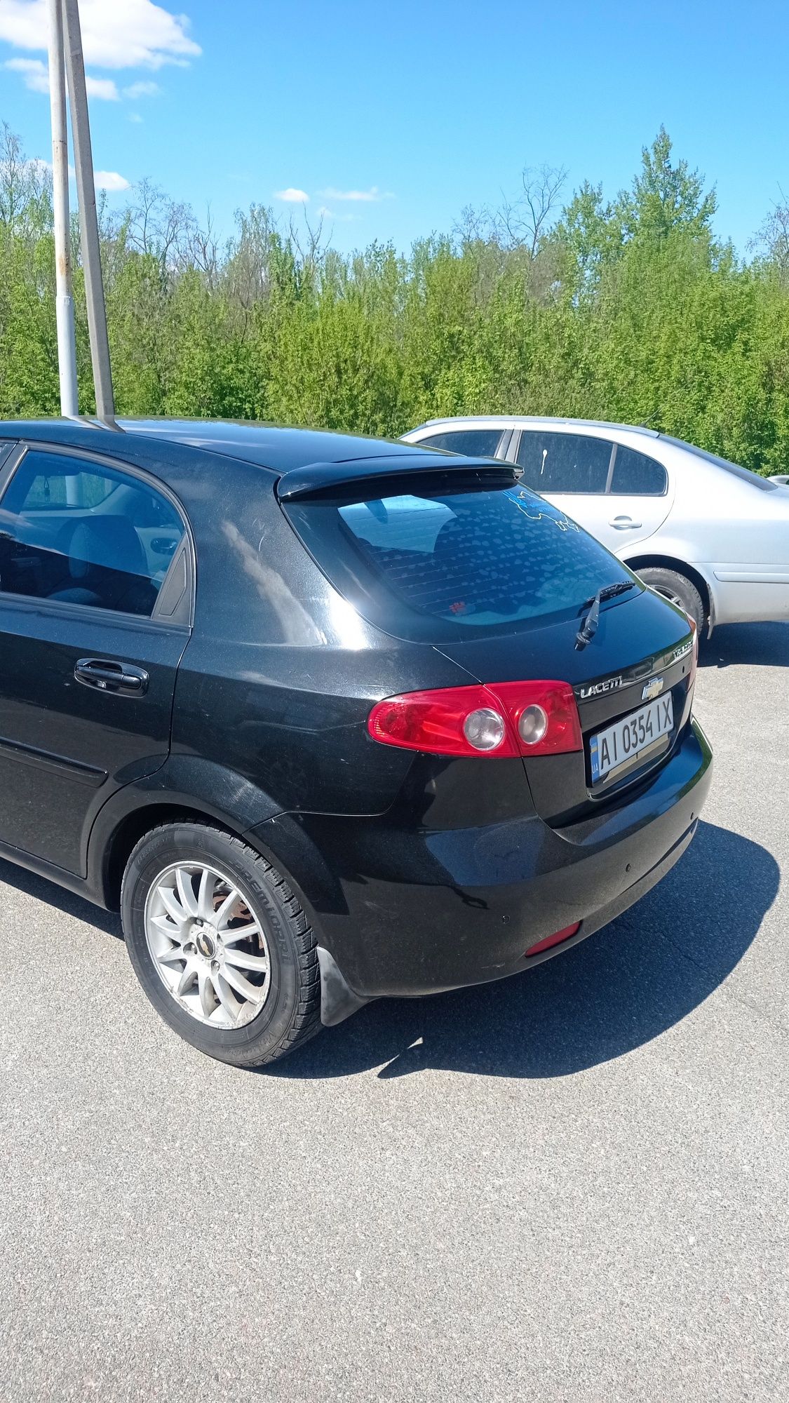 Продам Chevrolet Lacetti 1.8 АКПП в хорошому стані,газ бензин .Торг