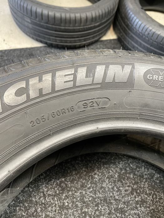 Продам Б/У шини Michelin 205/60R16 Energy Saver