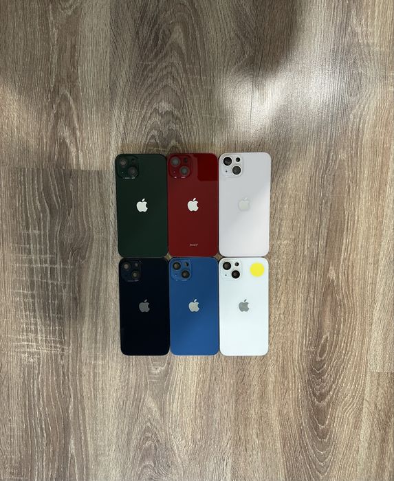 Корпуси iPhone 13