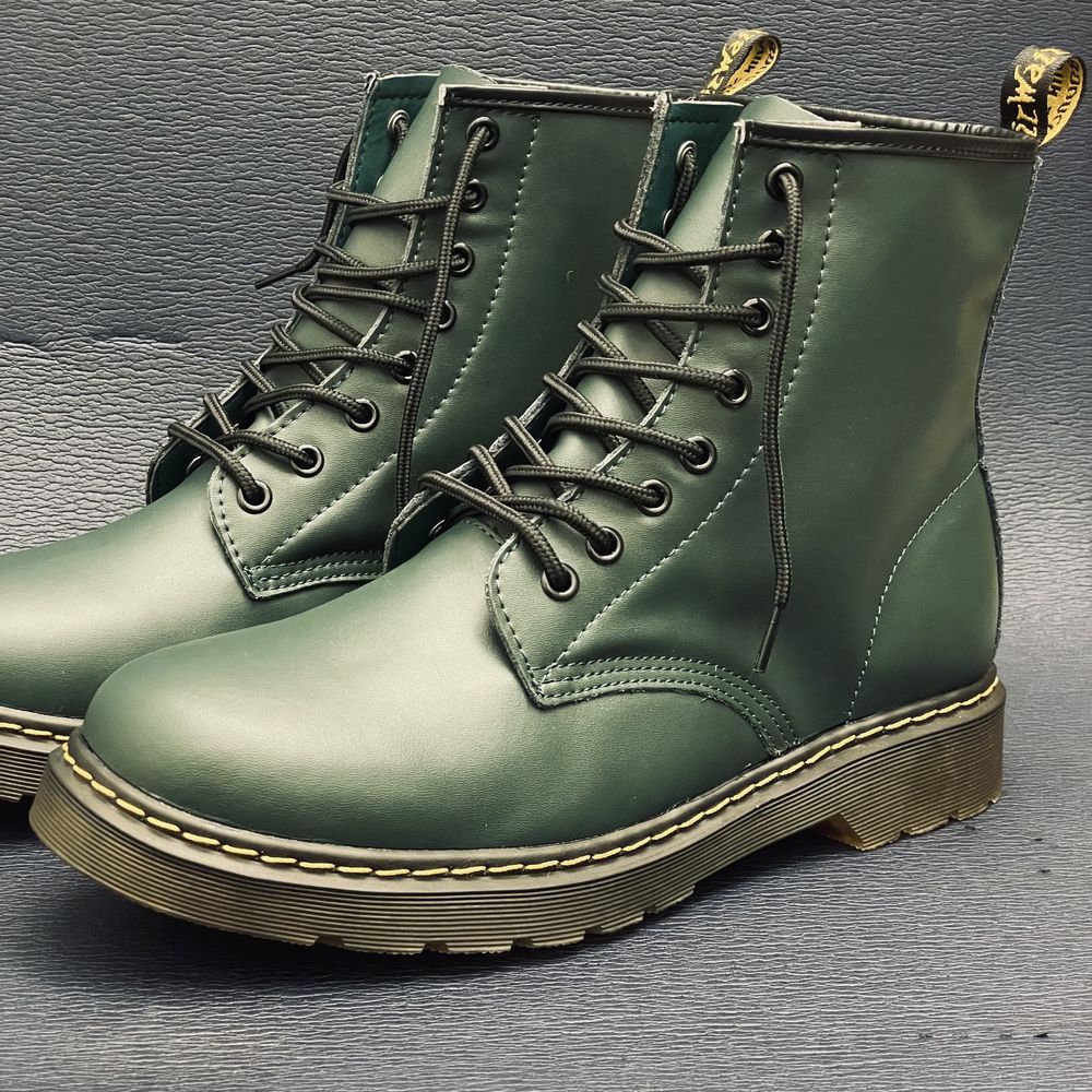 Botki glany zielone 8 dziurek ala martensy unisex traperki skórzane