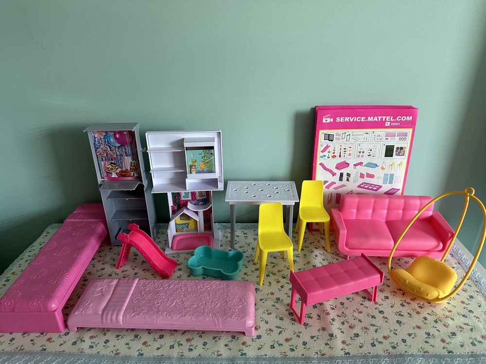 Domek dla lalek Barbie Dreamhouse Deluxe basen winda