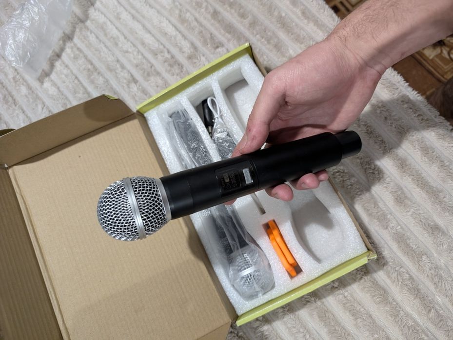 Радіо мікрофони 2 штуки LT-508