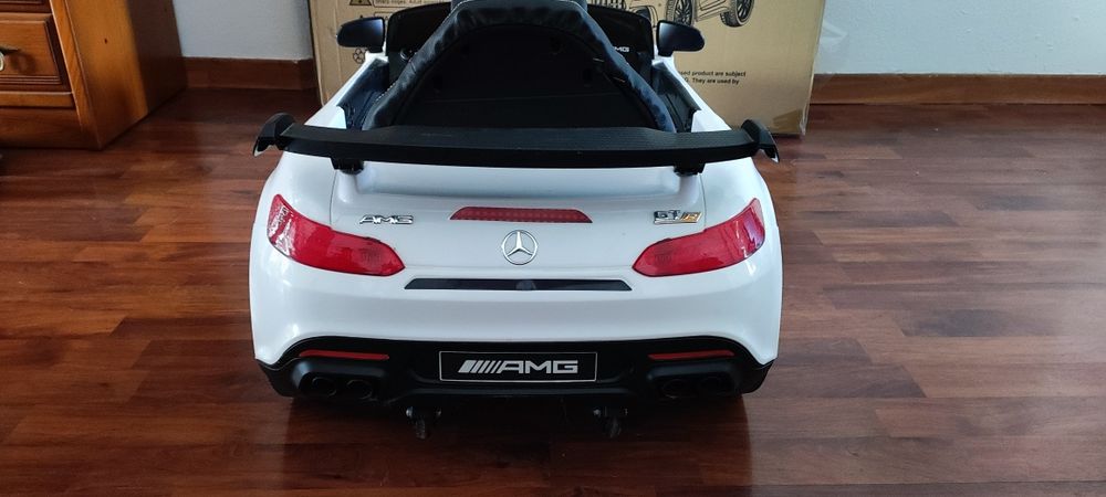 Carro Bateria Mercedes AMG "como novo"