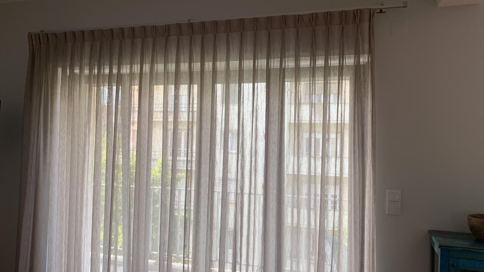 Lavagem e higienização de sofás, cortinados, carpetes, tapete, colchão