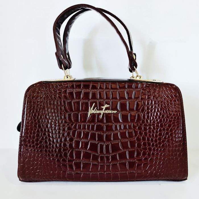 Женская сумка Valleria Fattoria — стиль и удобство в одном аксессуаре!