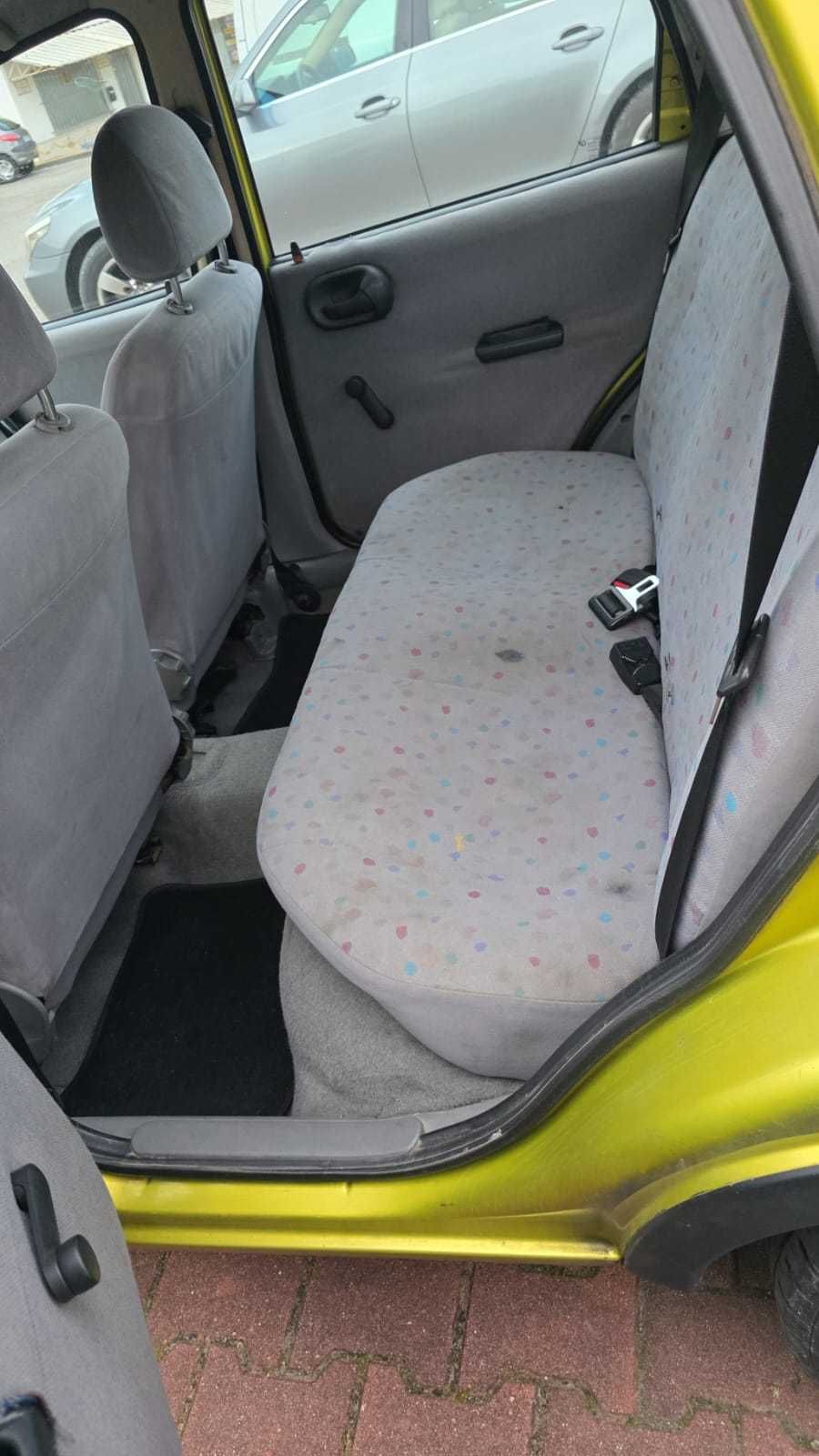 Opel corsa 5 portas motor Isuzu gasóleo
