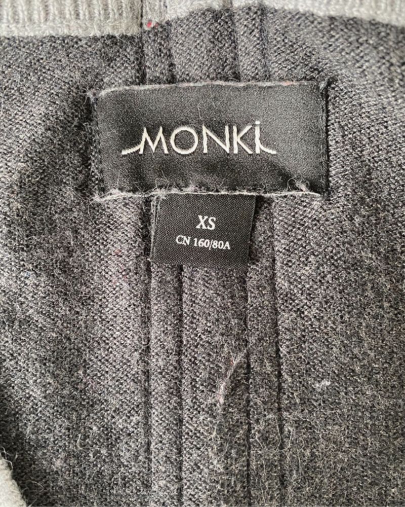 Bluza sweterek V-dekolt XS Monki