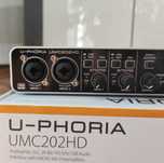 Behringer UMC202HD | IDEALNY