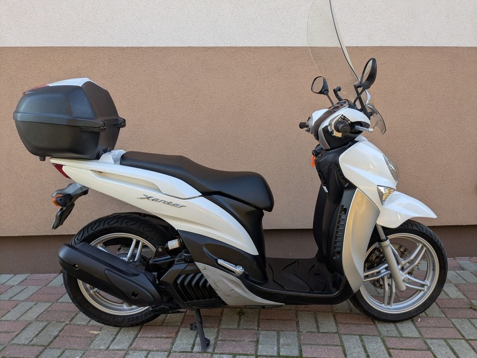 Yamaha Xenter 150/50 motorower 125/50 / liberty sh piaggio honda nmax
