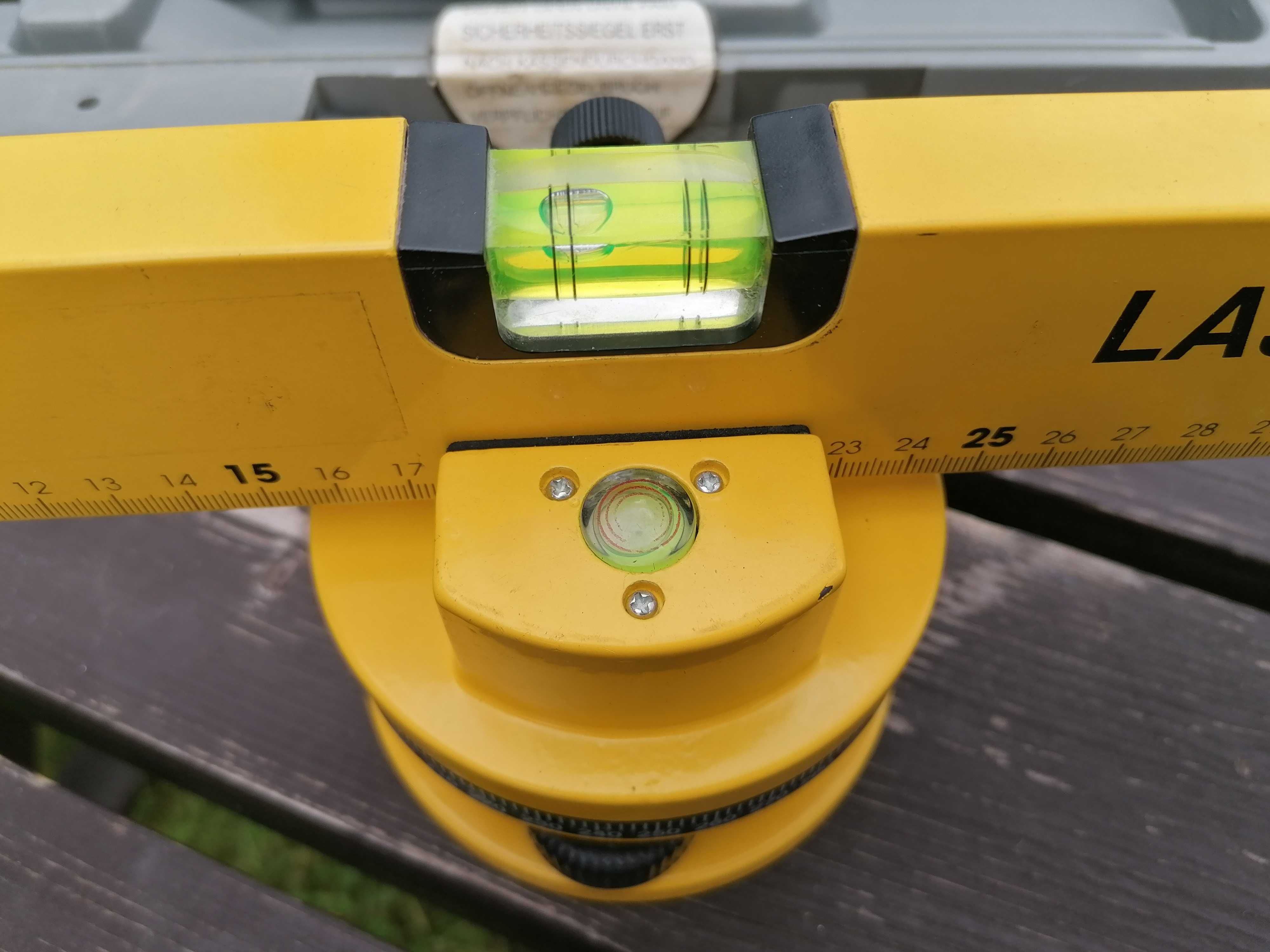 TIP LW 400N Niemiecka Poziomica Laserowa ze Statywem + Walizka