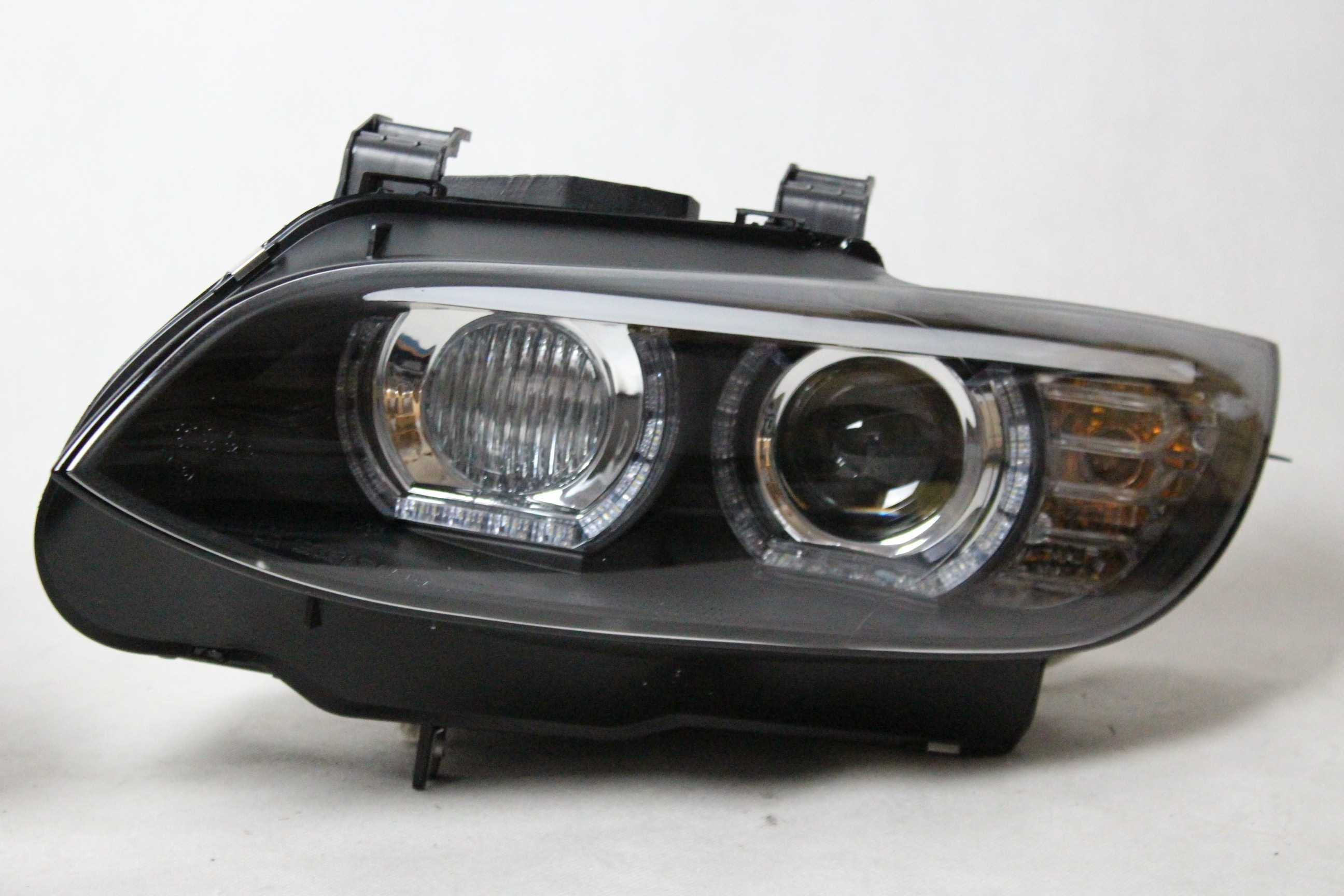 Lampy przednie przód BMW e92 e93 06-11 ANGEL EYES LED XENON DRL AFS !