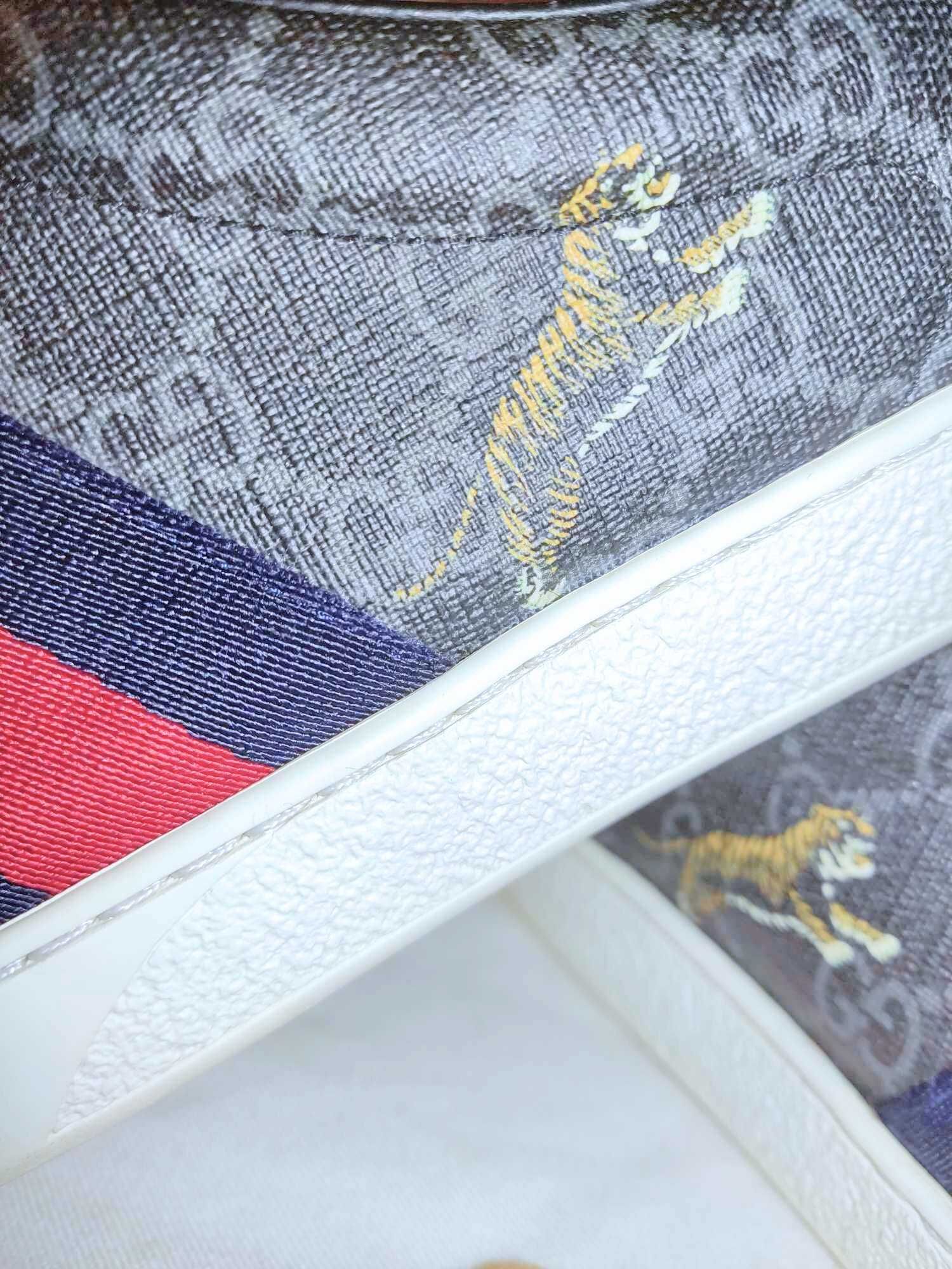 sapato gucci ace gg supreme tiggers [$1000+]