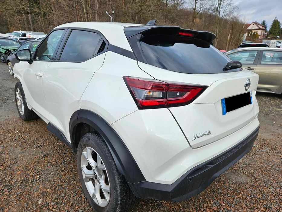 Nissan Juke 2020 Francja Uszkodzony, Pali jezdzi chłodnice całe