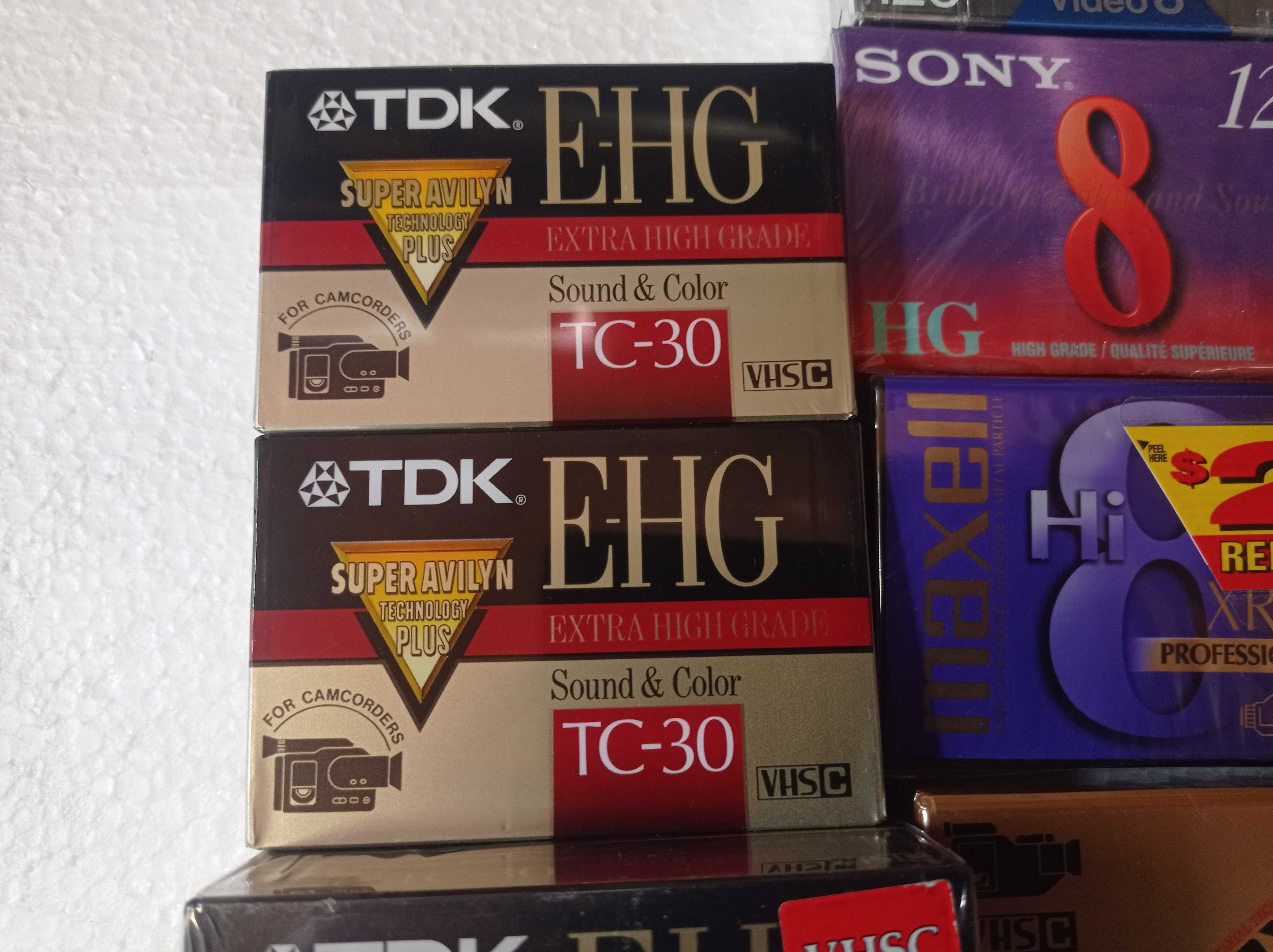 Kasety 8 mm VHSC + Hi8 - 28 sztuk - Sony, TDK, Maxell, Fuji - NOWE.