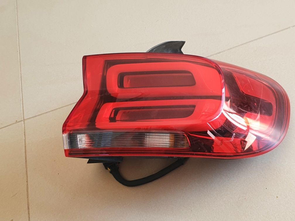 Citroen C5 aircross lampa prawy tył tylna prawa kompletna