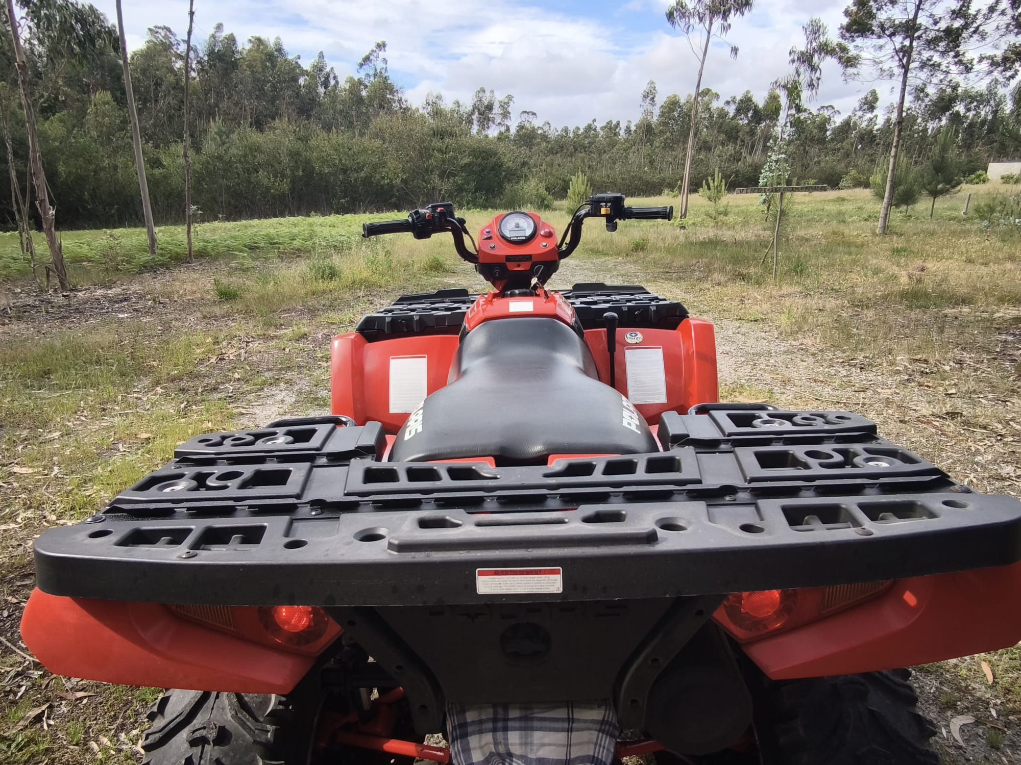 Polaris sportman 500 ( 2 lugares)