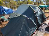 Tenda campismo como nova