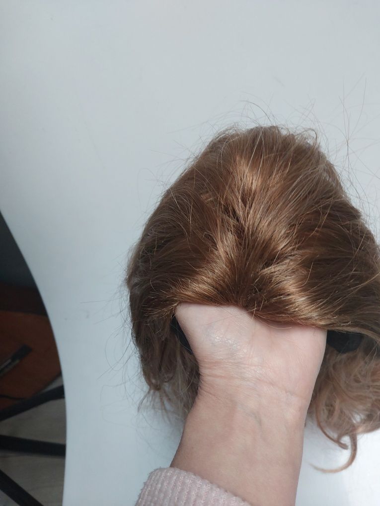 Nowa peruka Qnbiar miedziane i blond pasemka hak naturalne włosy