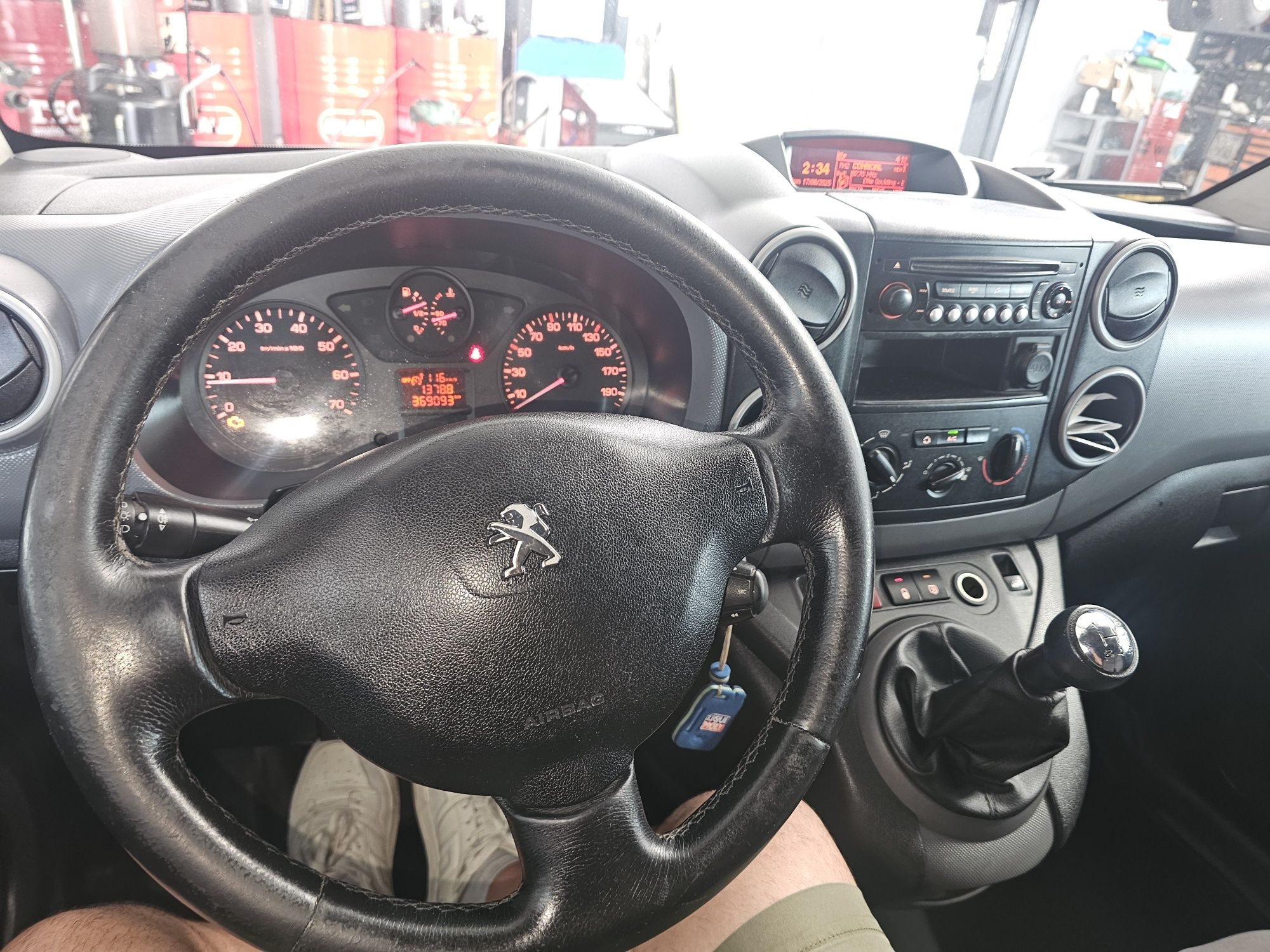 Peugeot Partner longa
