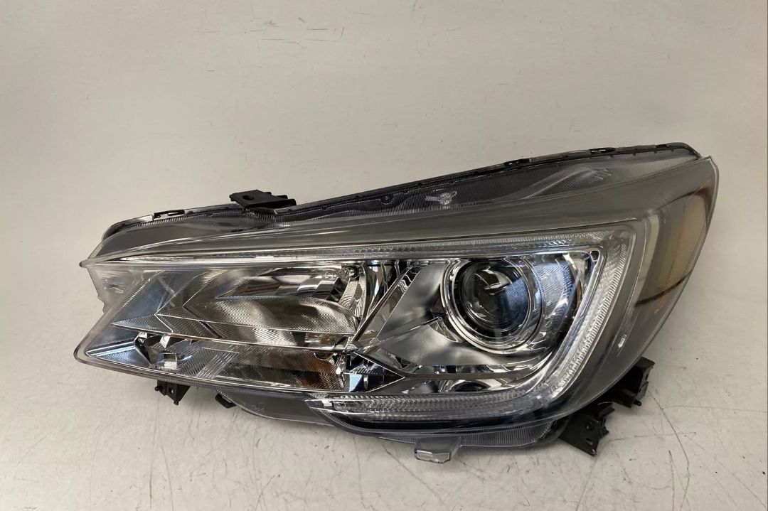 Левая правая фара Subaru ascent оригинал Америка