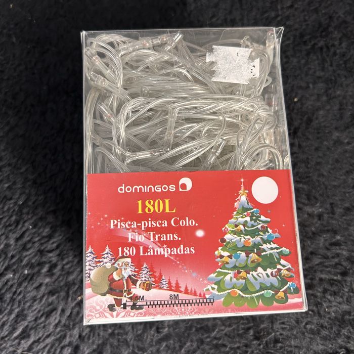 Arvore + Enfeites de natal (nao se faz entregas )