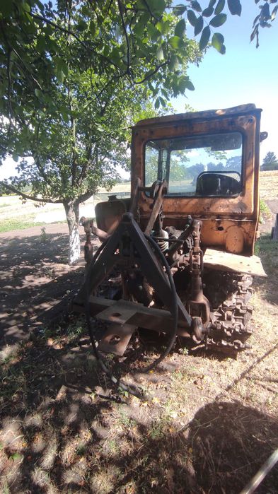 Продам трактор ДТ-75