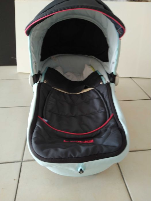 Alcofa marca Chicco Living