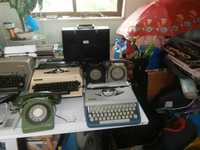 Antiguidades maquinas de escrever antigas telefones vários artigos