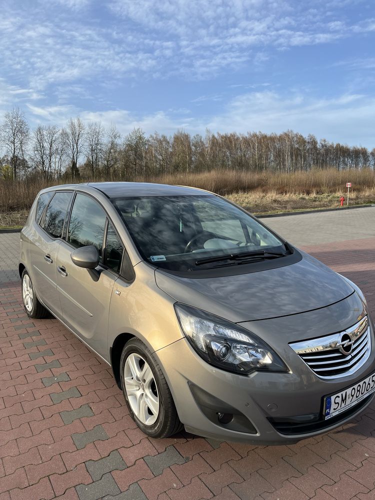 Opel Meriva B Cosmo 1.4 120km Prywatnie