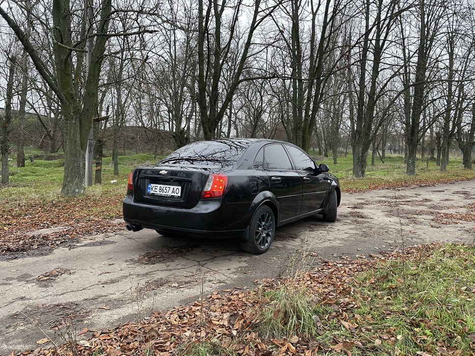Продам Chevrolet lacetti 1.6 Бензин