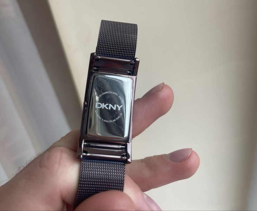 Годинник DKNY оригінал б/у