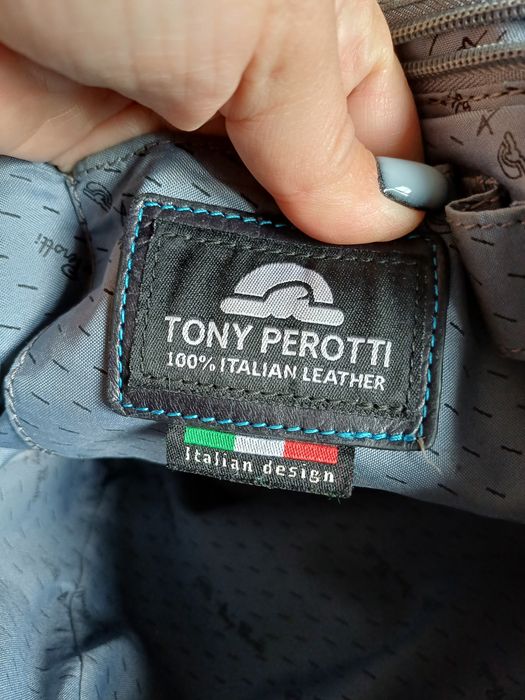Женский рюкзак Tony Perotti натуральная кожа