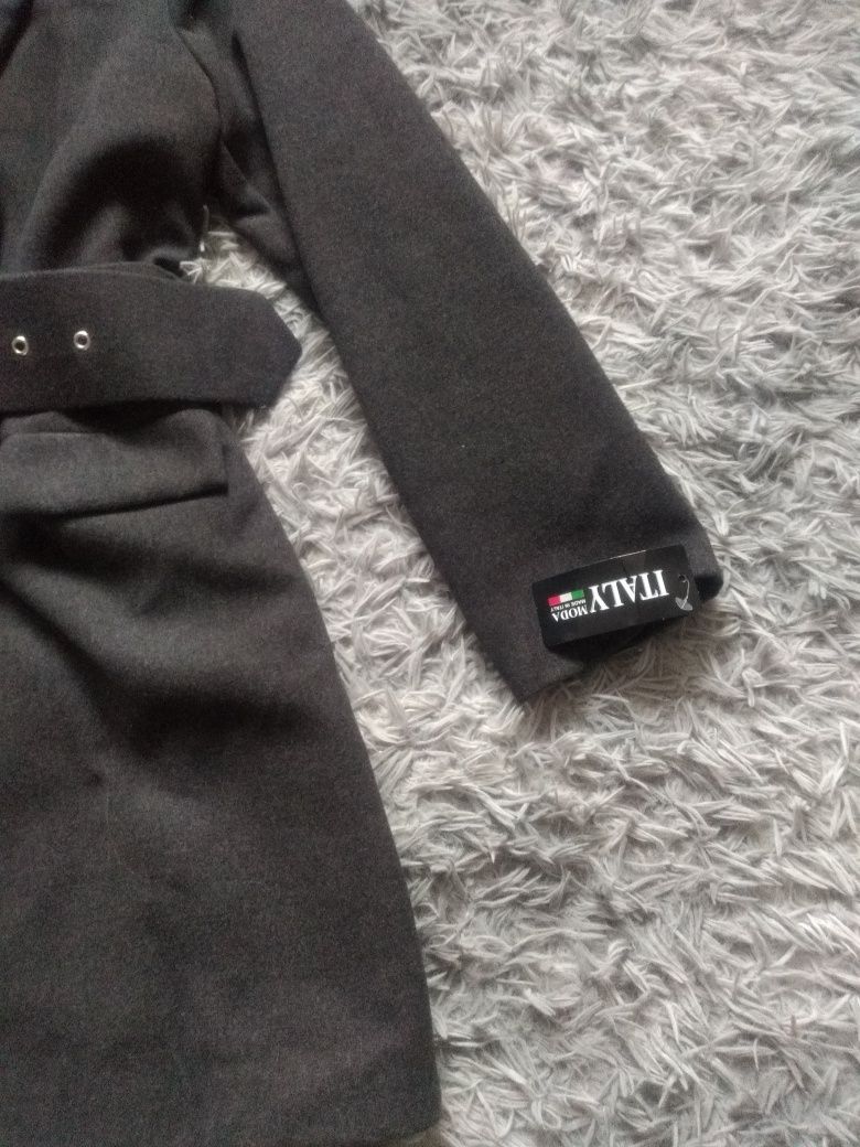 Nowy z metką ciemno szary płaszcz z szerokim paskiem XL