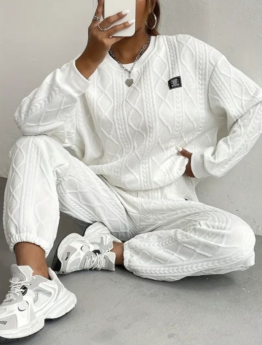 Nowe spodnie damskie M jjoggery