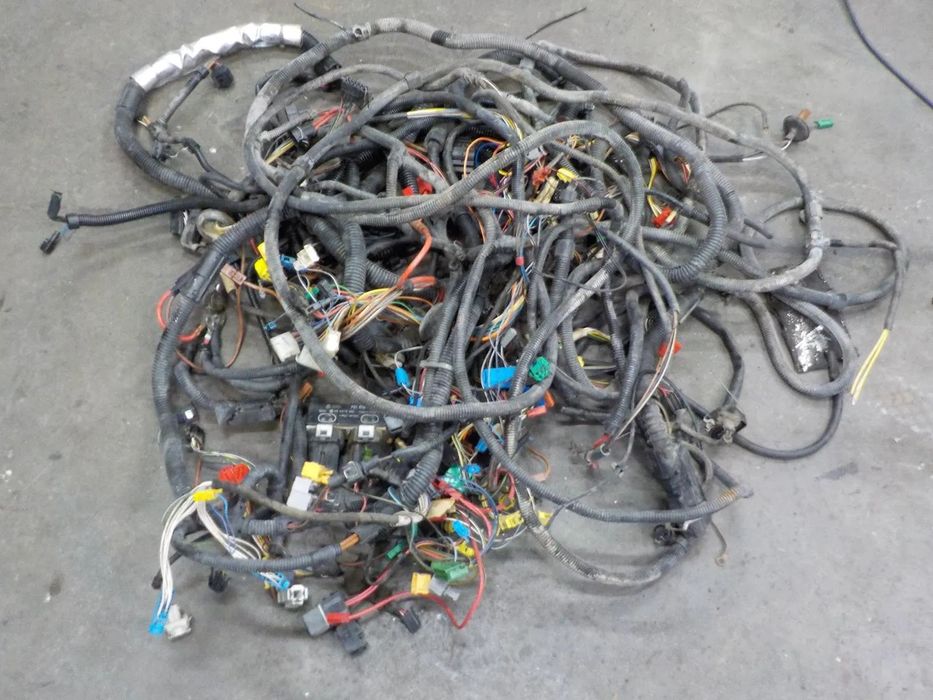 VW T4 2.5 BENZYNA 97&#039; WIĄZKA INSTALACJA ELEKTRYCZNA