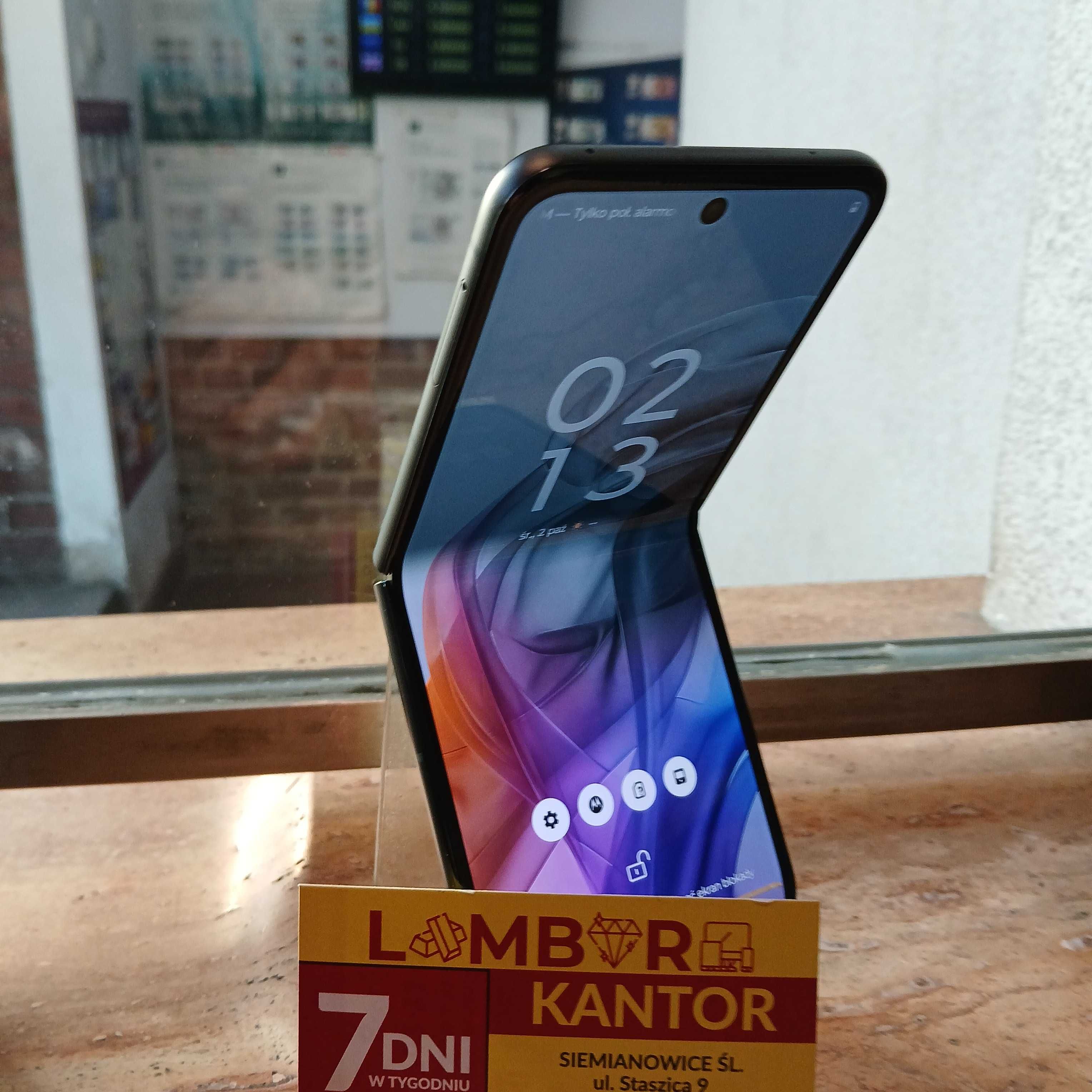 1860/N/24 Motorola Razr 50 8GB/265GB NOWY
