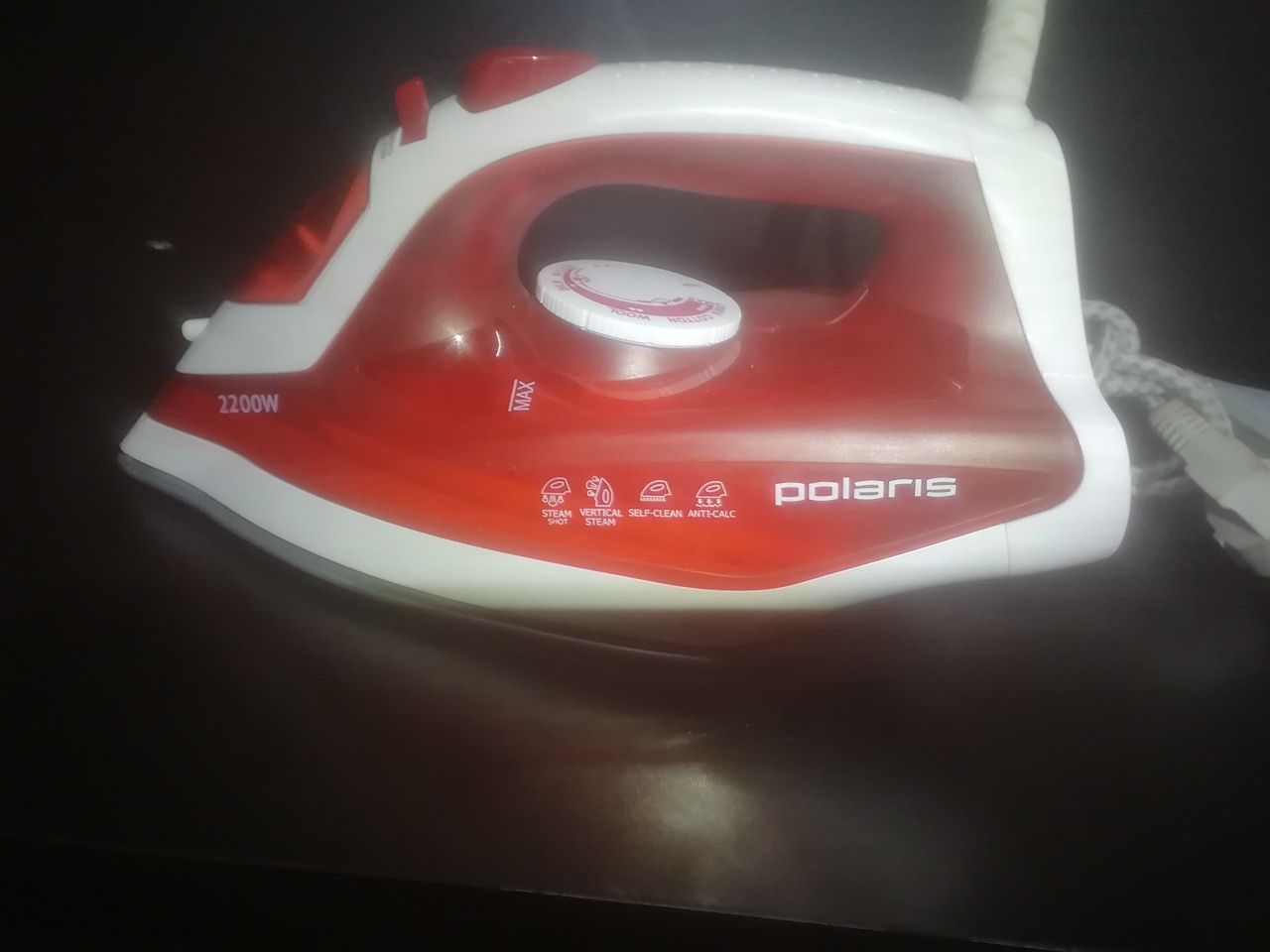 Утюг  бытовой Polaris