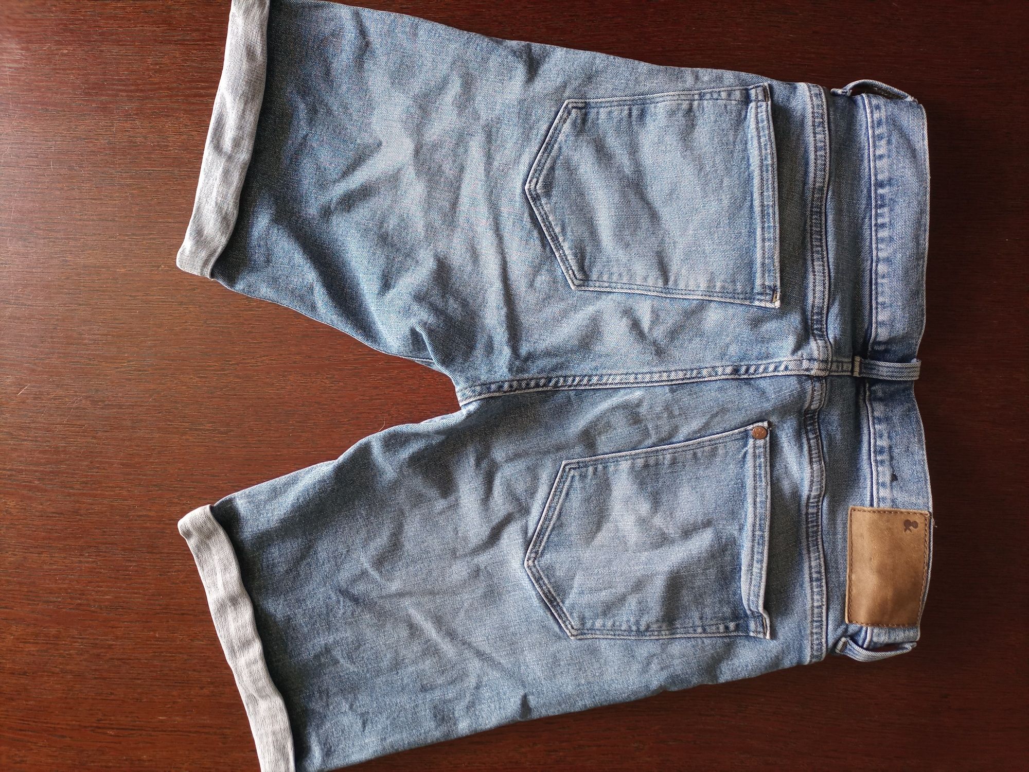 Krótkie spodenki jeansowe H&M
