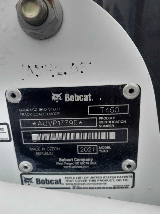 Продам навантажувач BOBCAT T450