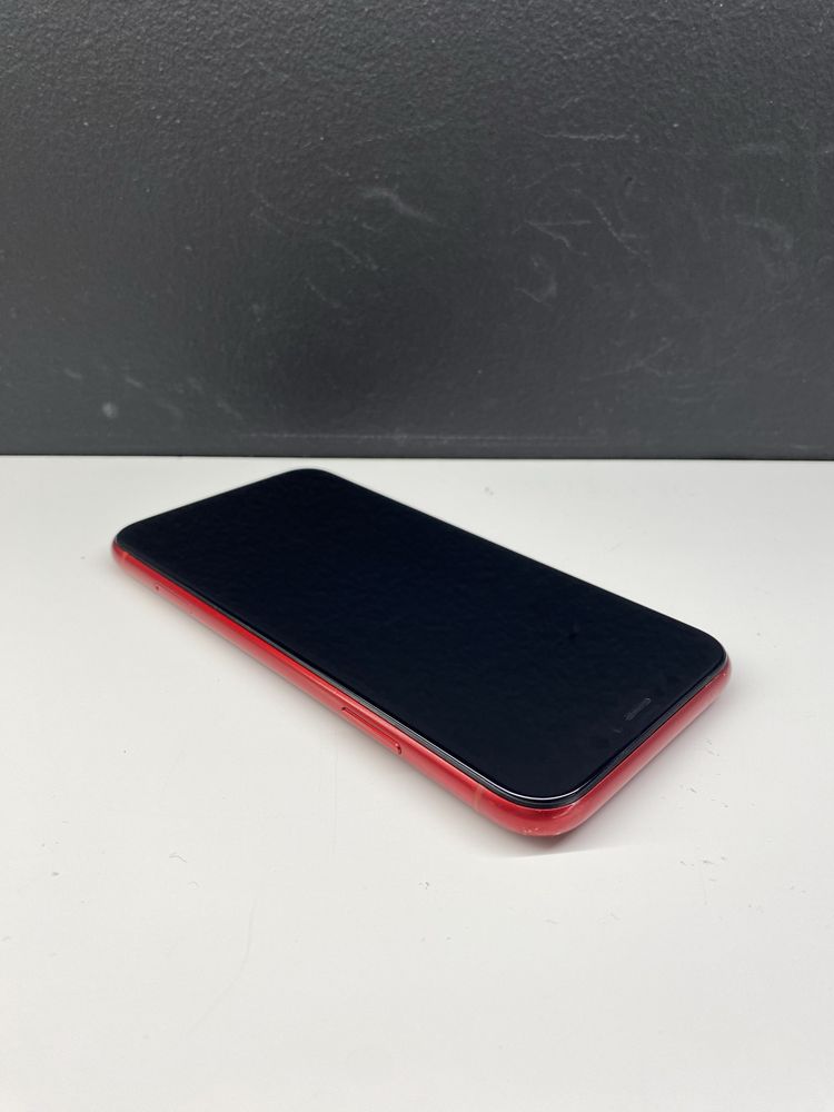 iPhone Xr Red Product 100% bateria