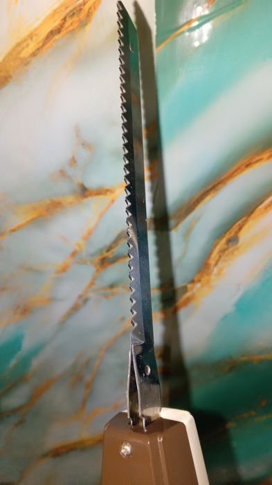 Продам французский электронож - Moulinex!