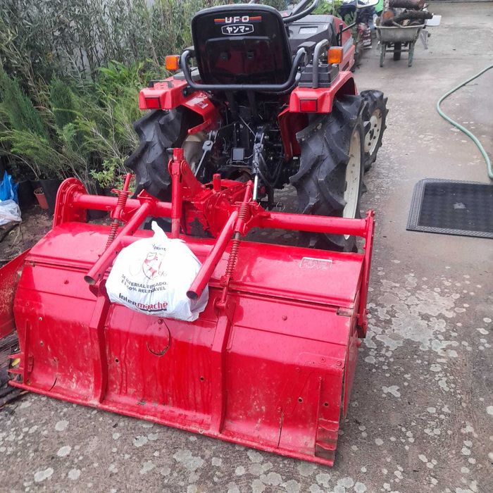 Vendo trator YANMAR K4