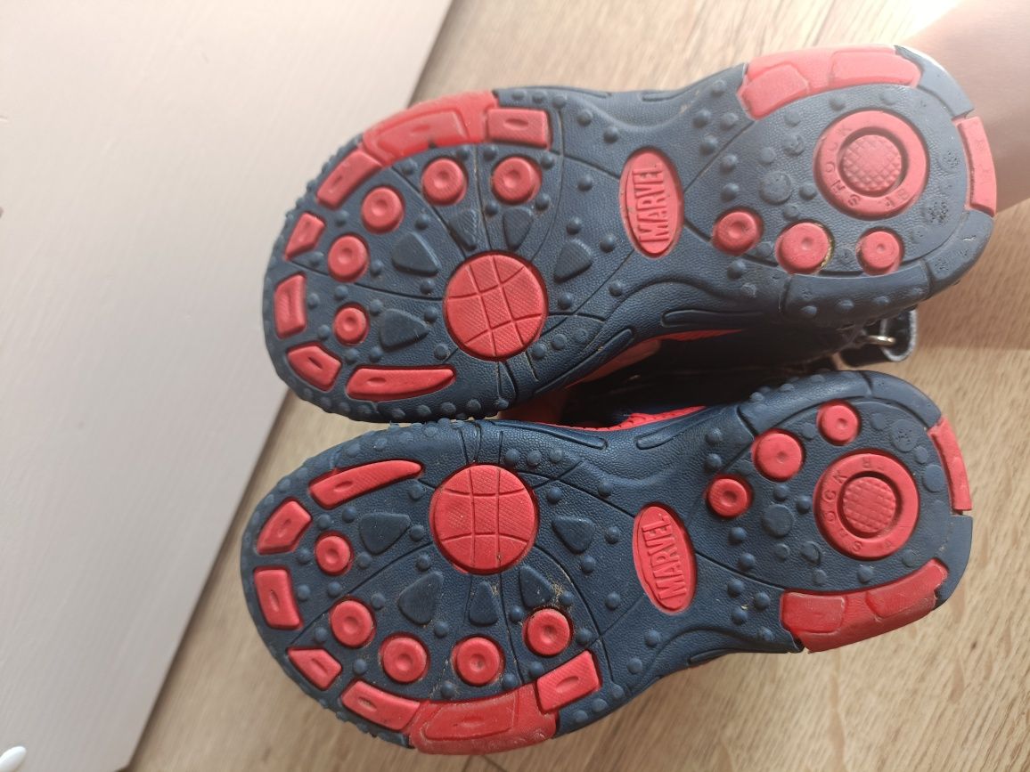 Sandaly Marvel Spider Man 25 granatowe na rzepy buty na lato