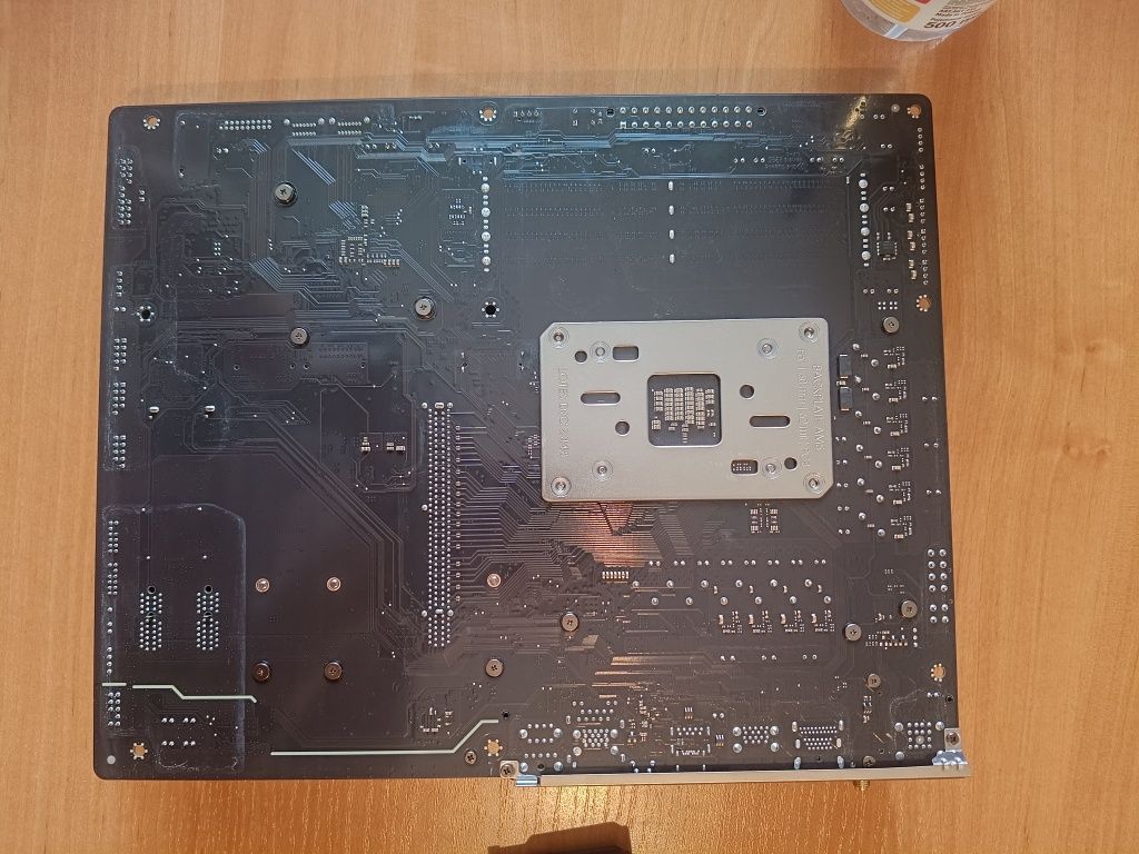 Gigabyte B650 Gaming X AX V2 AM5


Gigabyte B650 GAMING X AX V2


Giga
