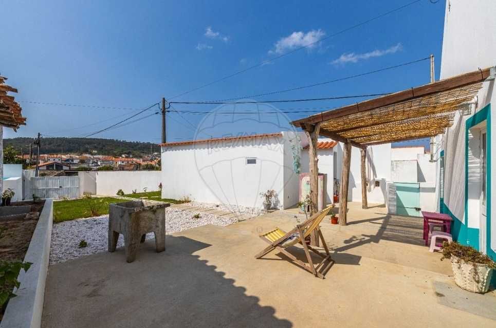 Alugo Casa T2 - Concelho Nazaré (Famalicão)