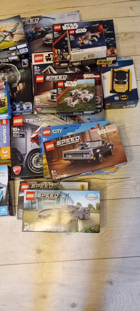 LEGO kartony Star Wars, City, Technic